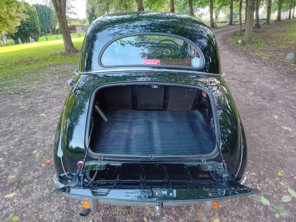 1954 Austin A40 Somerset 24