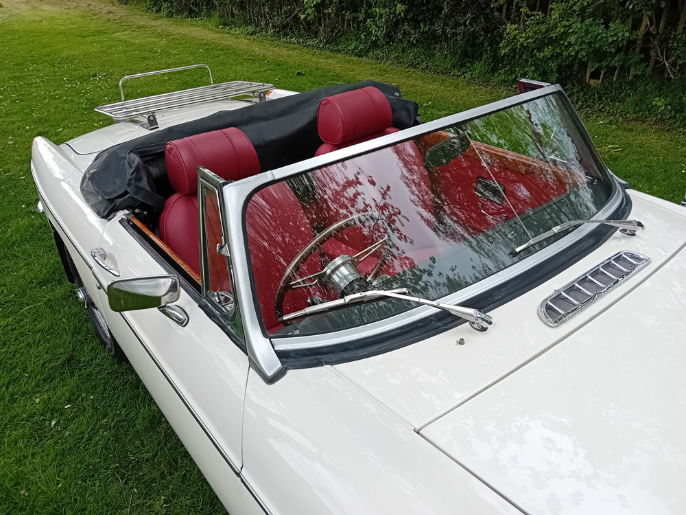 1972 MG MGB Roadster 33