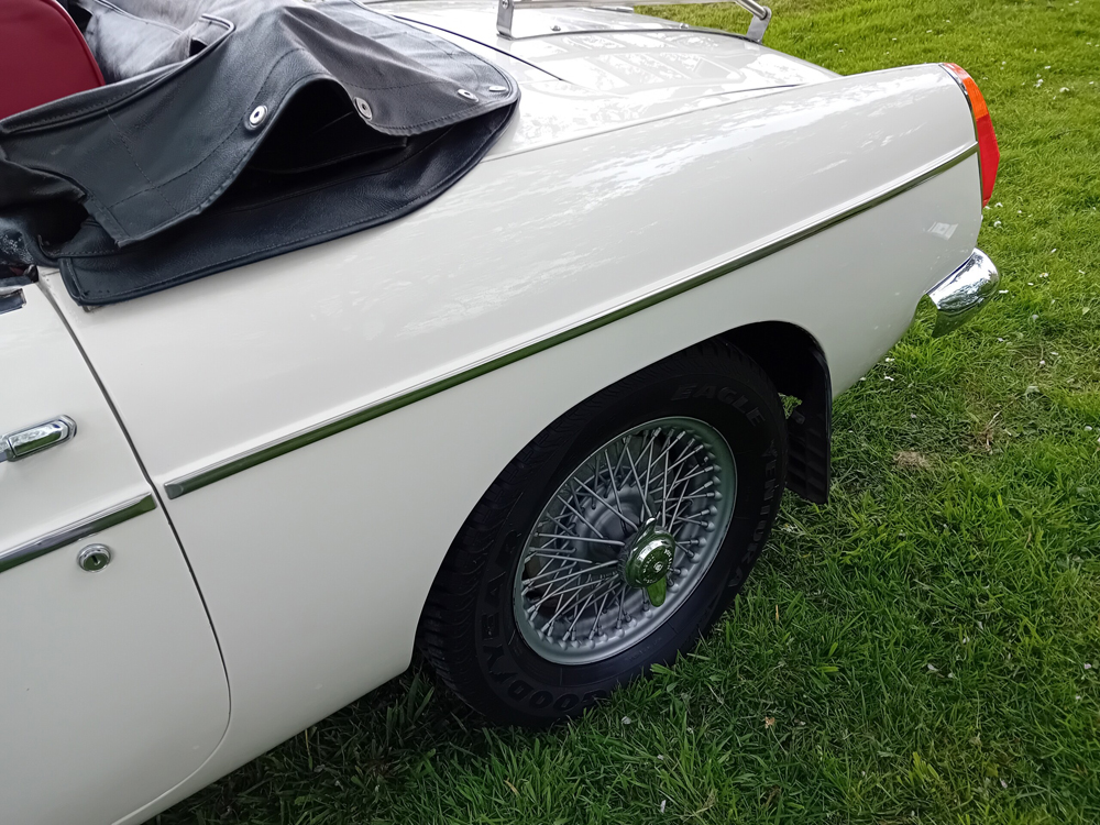 1972 MG MGB Roadster 45