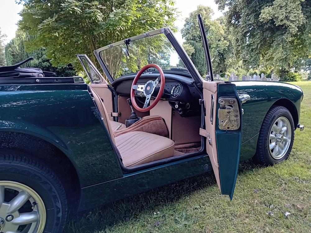 1972 Mg Midget 25