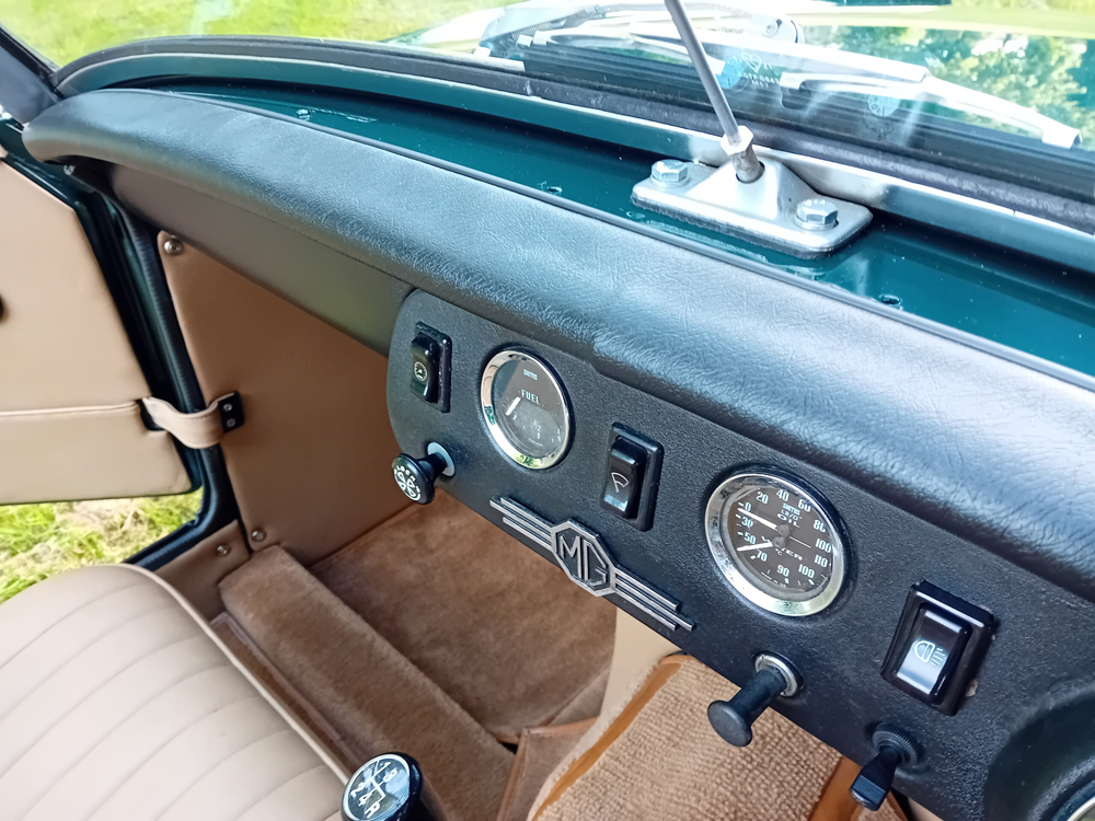 1972 Mg Midget 32