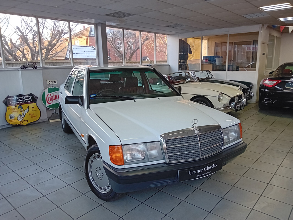 1988 Mercedes 190E 5