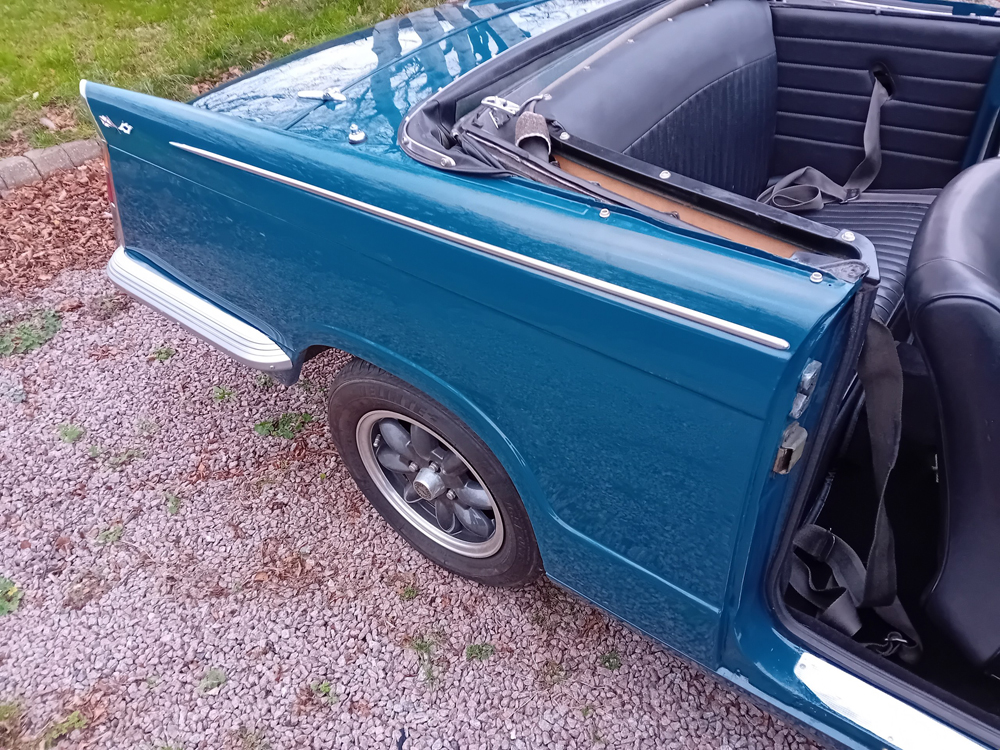 1968 Triumph Herald convertible 17