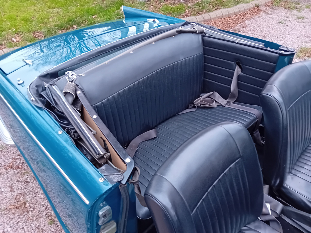 1968 Triumph Herald convertible 22