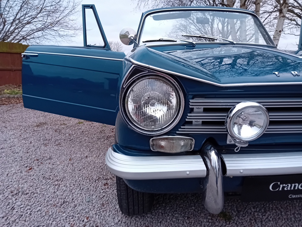 1968 Triumph Herald convertible 30