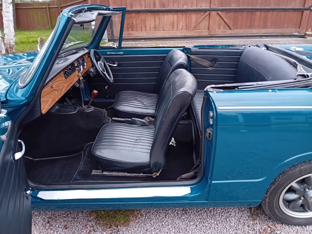 1968 Triumph Herald convertible 44