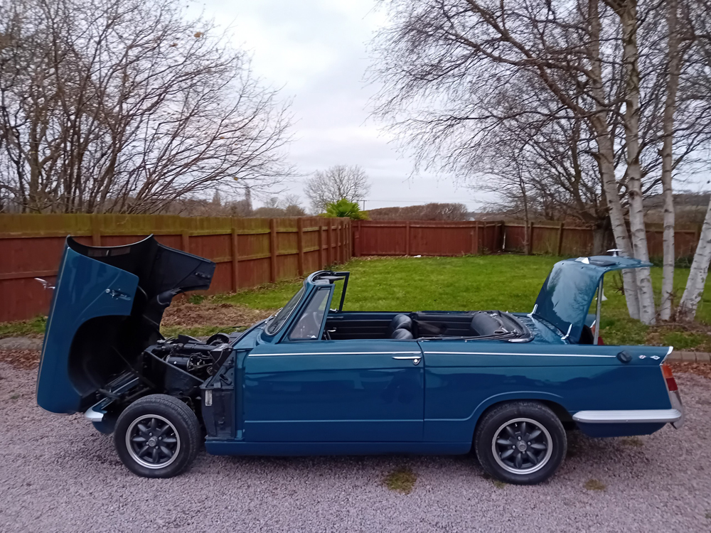 1968 Triumph Herald convertible 54