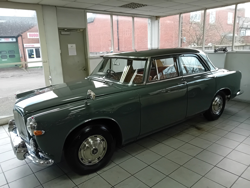 1962 Rover p5 19