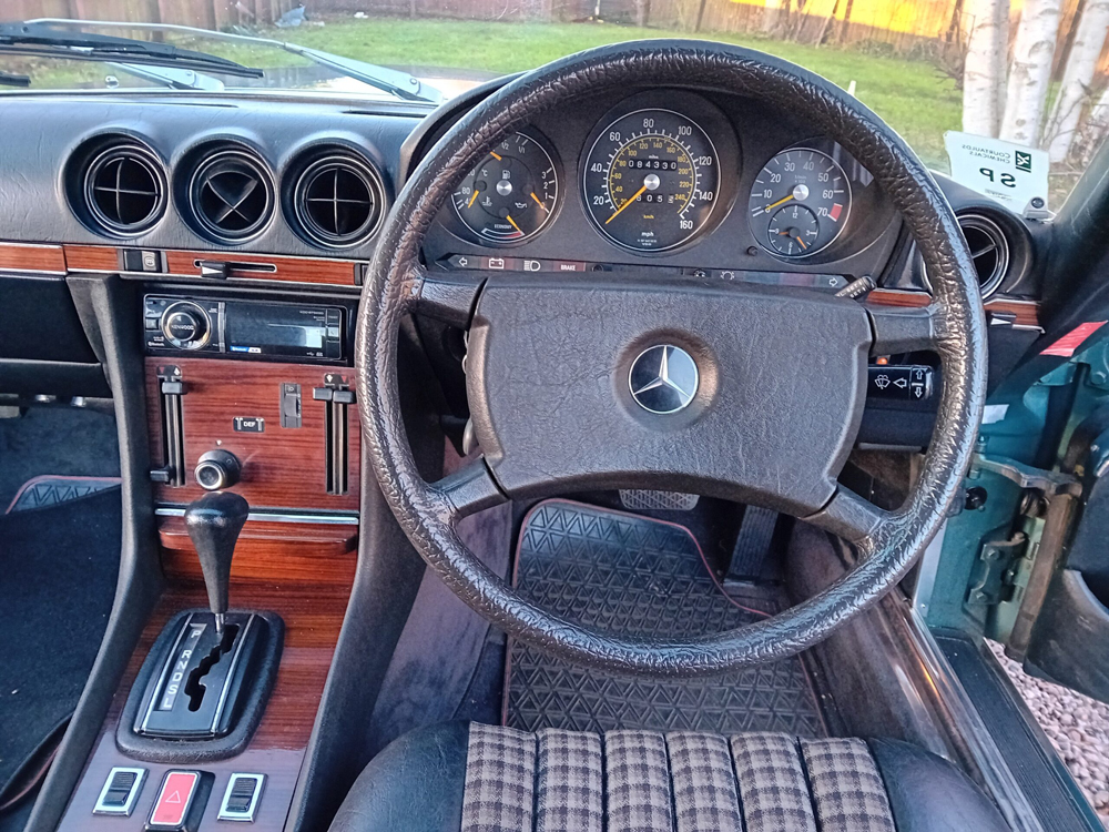 1981 Mercedes 280SL 46